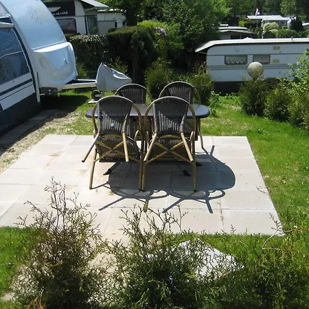 Hof Biggen Κάμπινγκ 3*